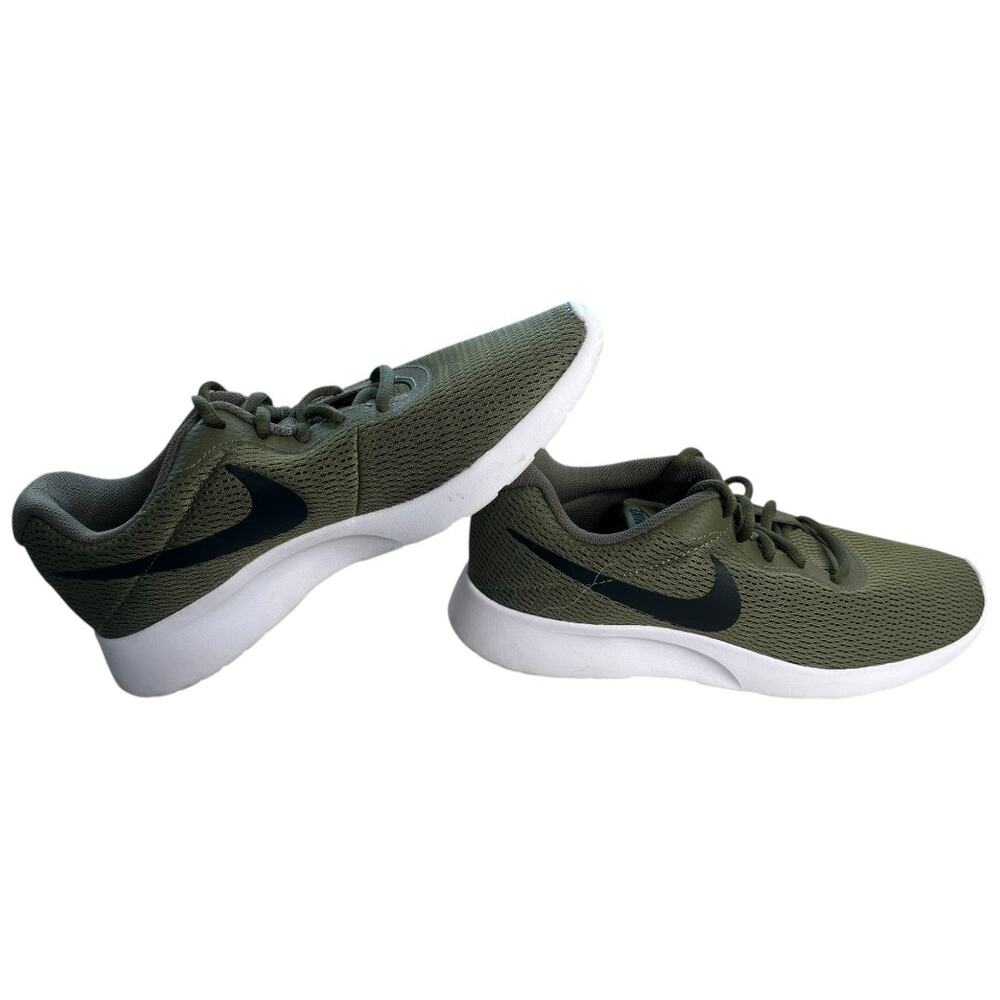 Nike Tanjun 'Medium Olive' green black sneakers men's size 9 worn once
